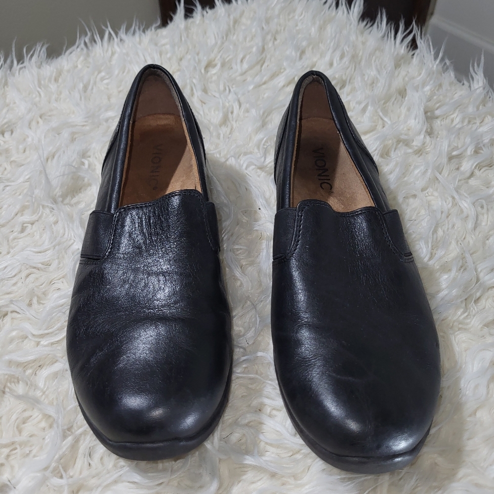 Vionic Gianna Women’s Slip-On Shoe Black Size 9 - Picture 2 of 9